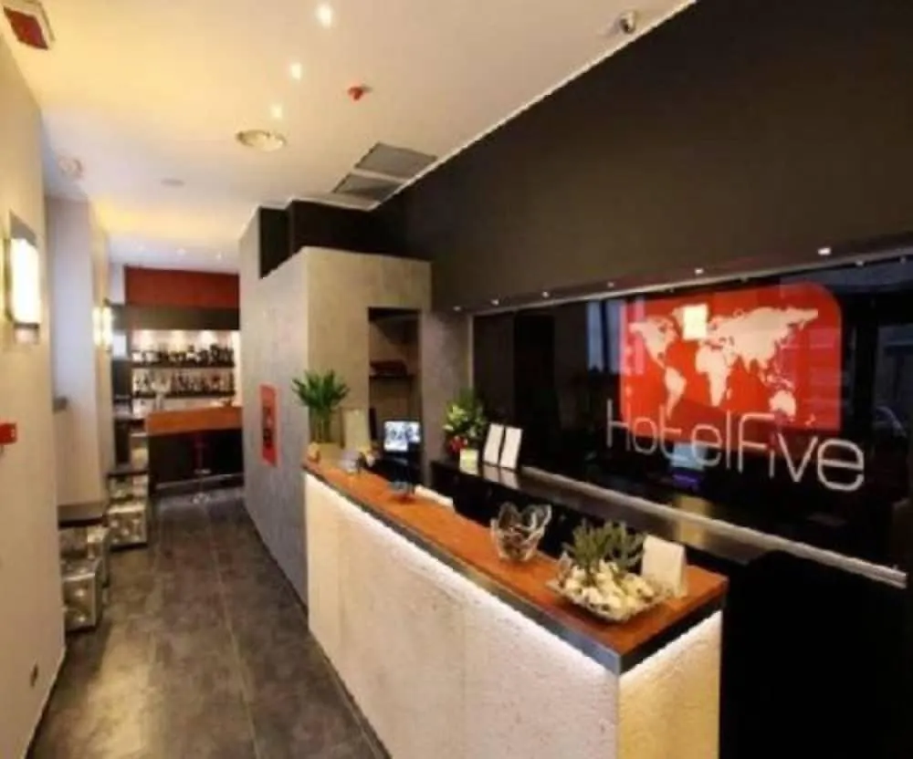 Hotel Five Milano
